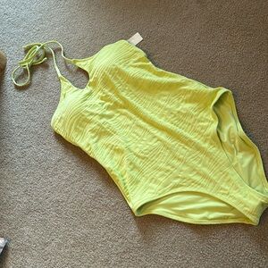 Aerie one piece bathing suit NWT medium